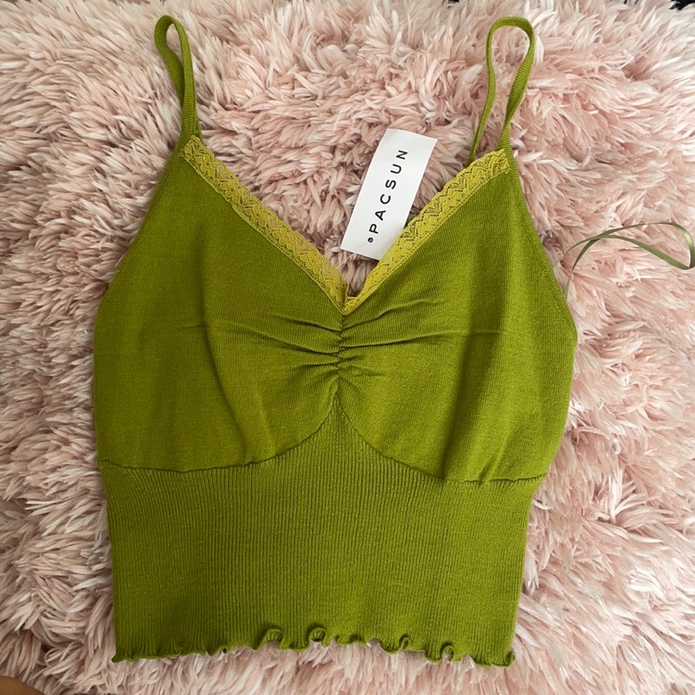 NWT Pacsun cropped tank